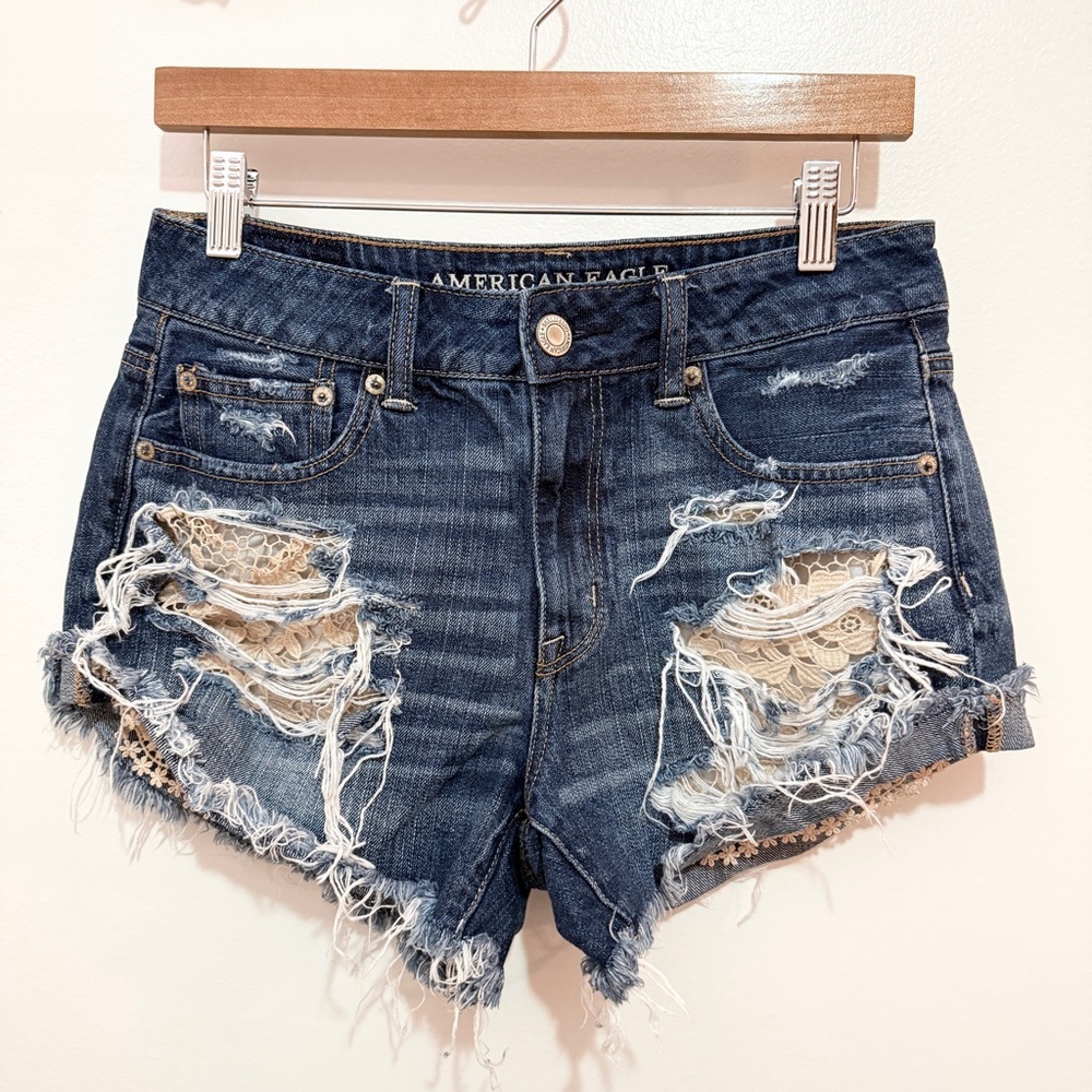 American Eagle Hi Rise Festival Lace Distressed Denim‎ Shorts 4